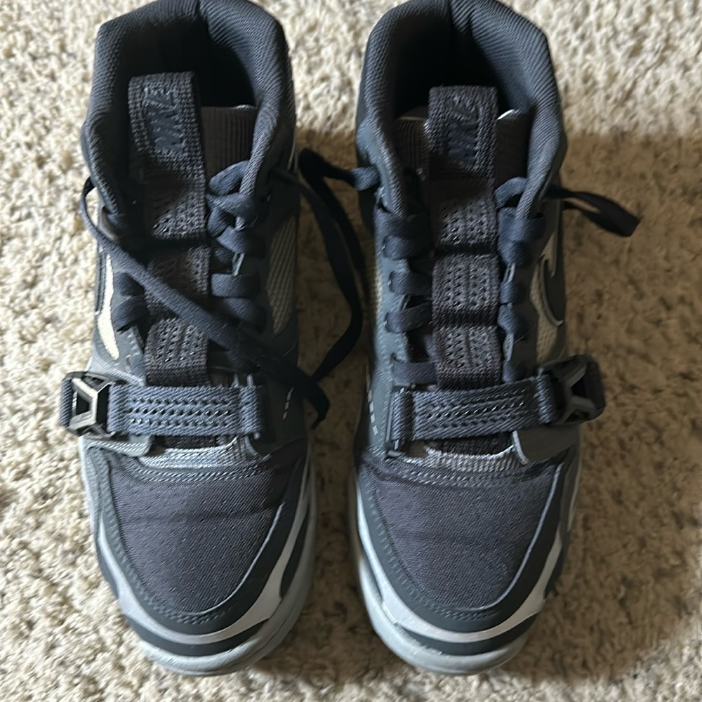 Nike Trainers Sz 10